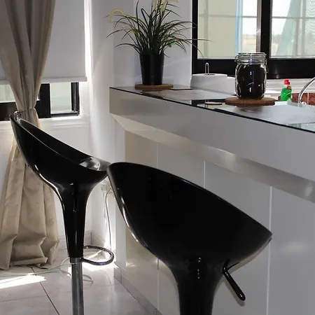 Zinonos City Flats * Larnaca